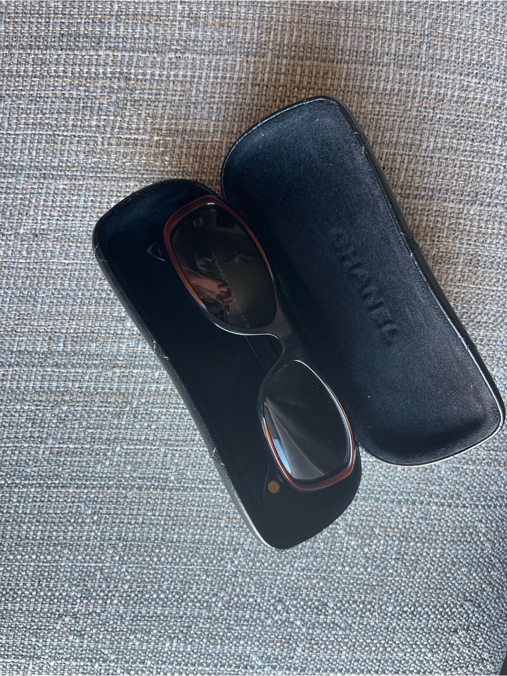 CHANEL Sunglasses - Picture 11 of 12